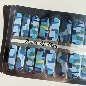 5 for $20 Nail Wraps- Blue Cavern